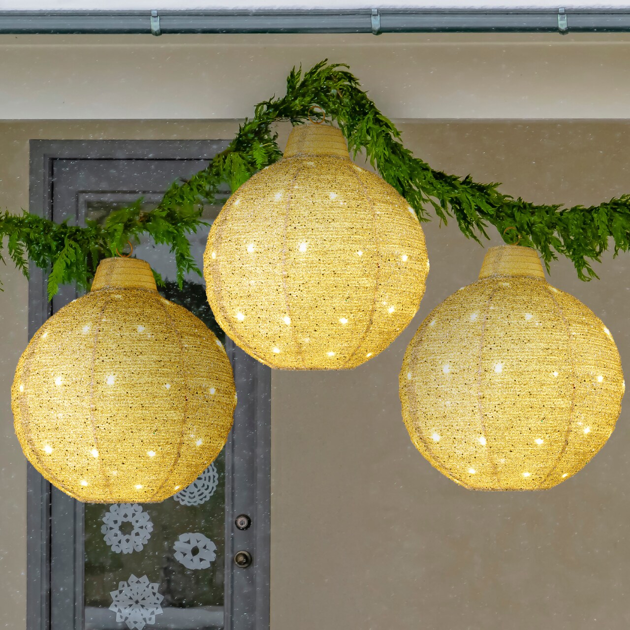 Best Choice Products 3-Piece Hanging Pop-Up Outdoor Christmas Ornaments, LED Lights, 8 Light Functions